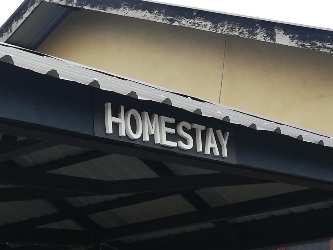 Homestay Ibu Пекан Екстер'єр фото